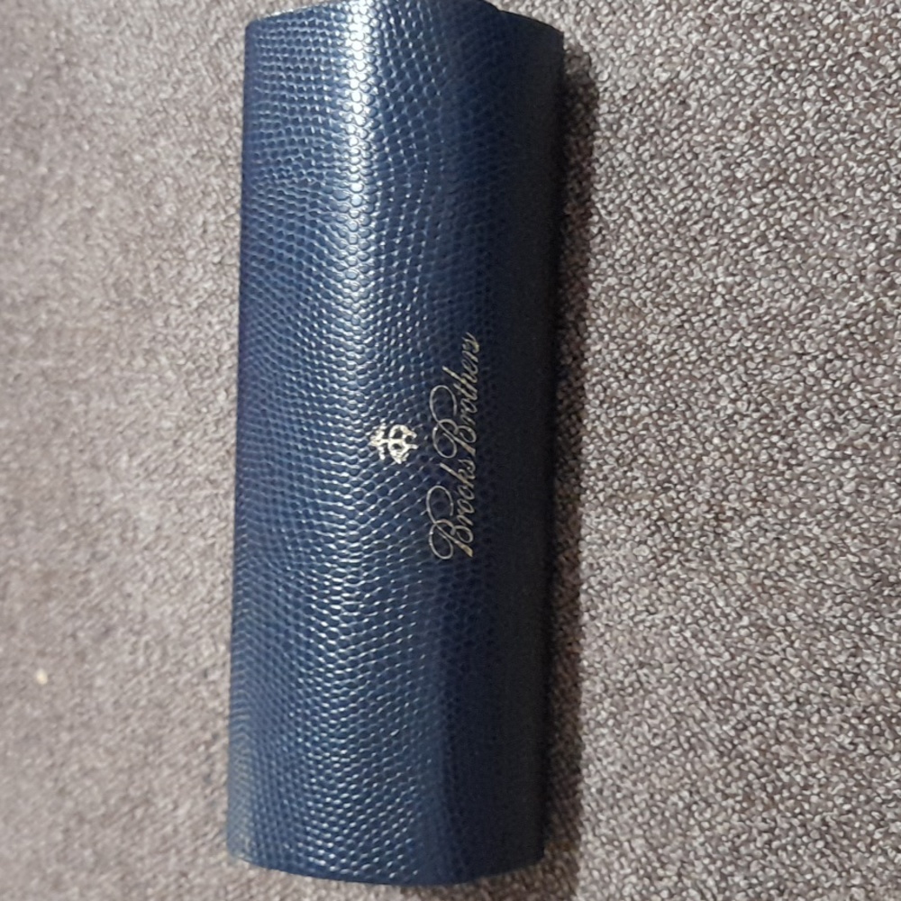 Brooks Brothers glasses case, navy blue eyeglass case